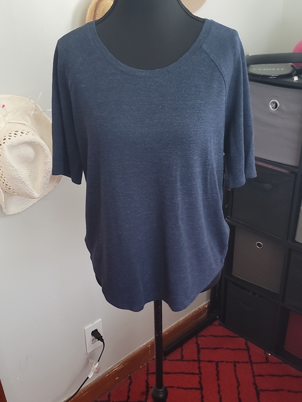 LOFT Navy Short-Sleeve Scoop Neck Tee